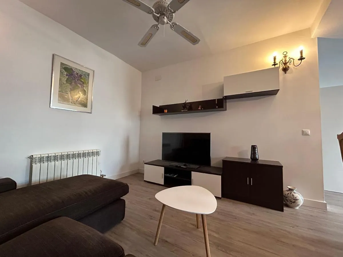 Costa Brava Apartments 帕拉弗鲁赫尔 西班牙