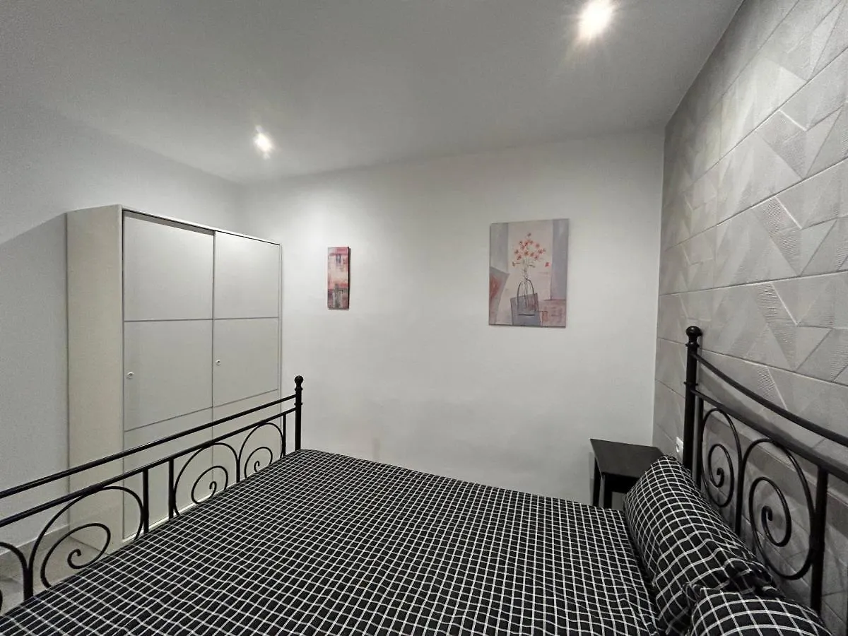 Costa Brava Apartments 帕拉弗鲁赫尔 0*,  西班牙